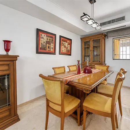 3160 Elegant Seafront House بيت للعطل ماربيا