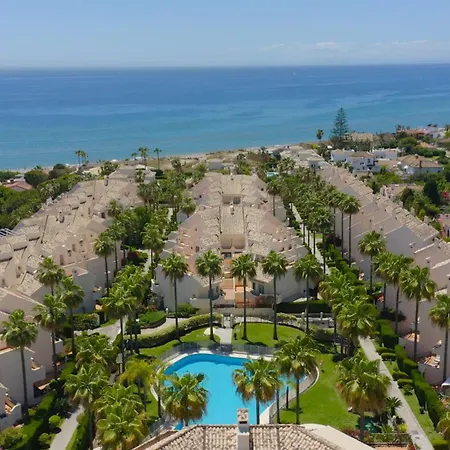 3160 Elegant Seafront House بيت للعطل ماربيا
